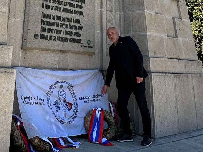 GRČKI NAROD UZ SRBE: Podrška lavovskoj borbi Milorada Dodika