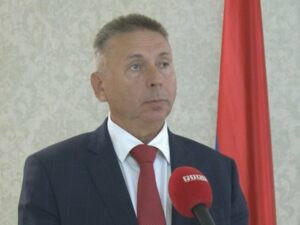 „VJEŠTAČENJE LAŽNO“ Bubić – Podnijeli smo zahtjev za izuzeće Harisa Vranića