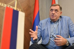 ДОБРО ДА СЕ ФОРМИРА ВЛАСТ У БЕОГРАДУ: Додик поручио да није тражио ништа од Несторовића