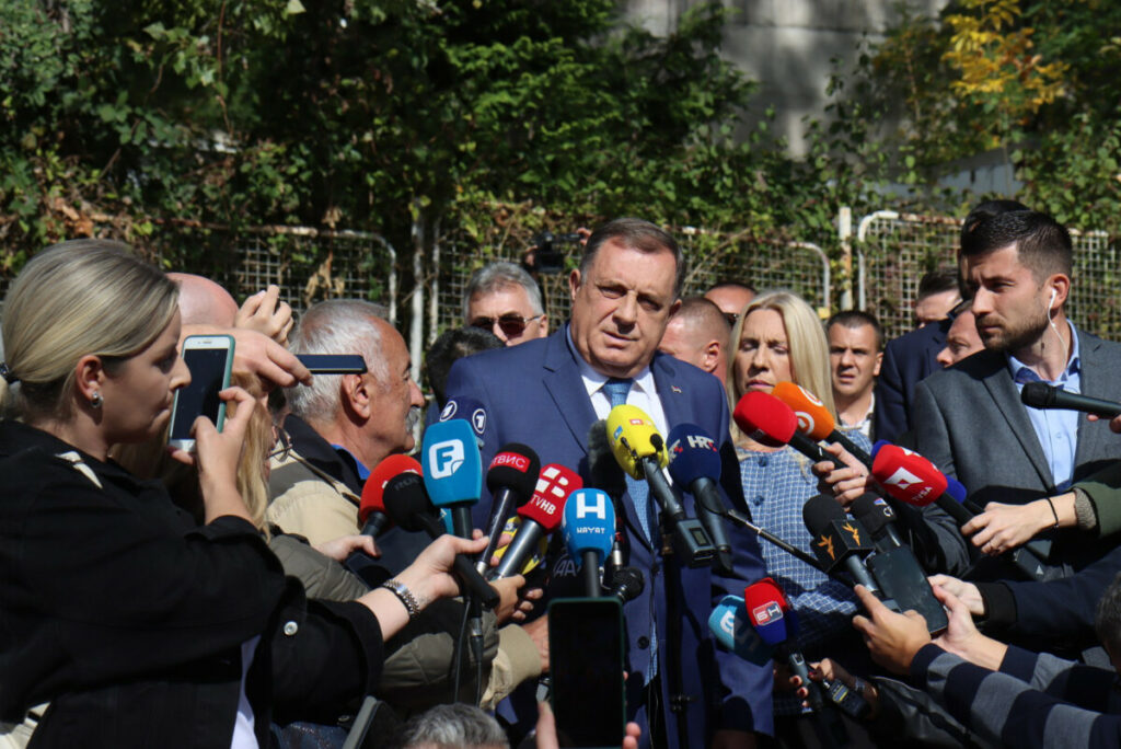 PRIJETE SRBIMA ZBOG IMOVINE: Šta se krije iza jezivih poruka koje su dobili zvaničnici Srpske?