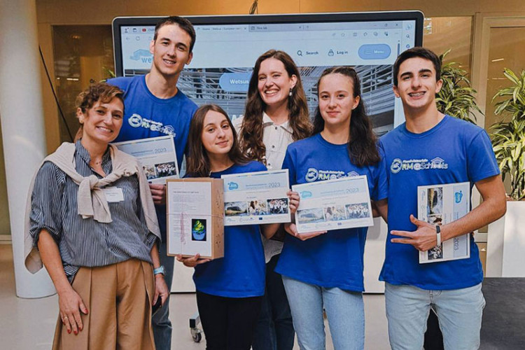 PRVI NA BALKANU: Banjalučki đaci donijeli prestižnu nagradu iz Holandije