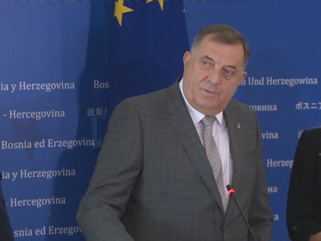 „OKUPACIJA JE OSTAVILA TRAGA NA MENTALITETU JAVNOSTI“ Dodik poručuje da je Satler udaljio BiH od EU