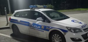 ПАПРЕНО КАЖЊЕН: Држављанин БиХ у Хрватској возио 107 километара на час