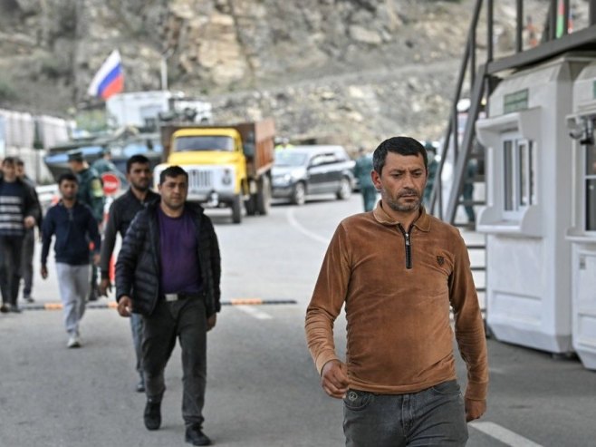 ПРВИ ПУТ У 30 ГОДИНА: Мисија УН-а у Нагорно-Карабаху, 100.000 људи напустило своје домове