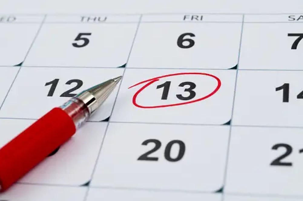 PRAZNOVJERJE ILI OBIČAN DAN? Evo šta se sve vezuje za petak trinaesti