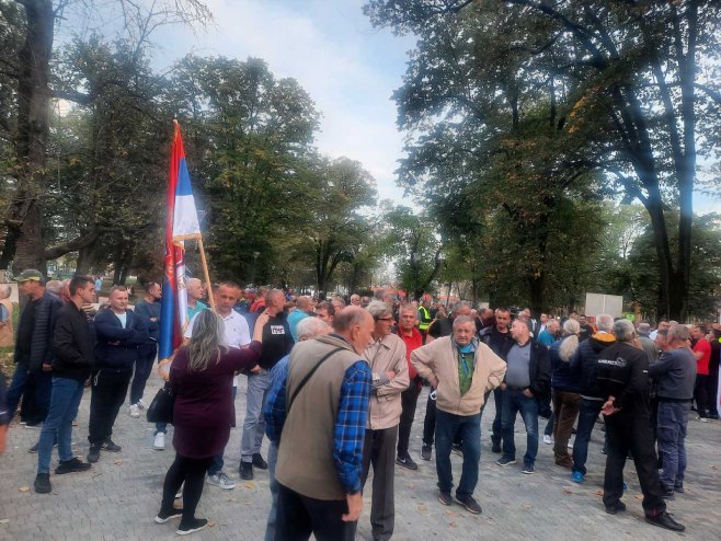 OSPOREN ČLAN ZAKONA: Ustavni sud Srpske odlučio da Vlada ne može da utvrđuje osnovicu za borački dodatak