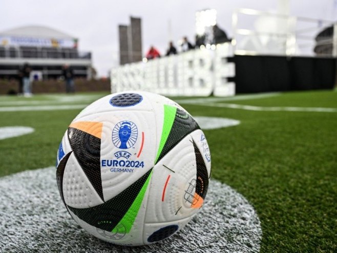SPECIFIČNOST U KRETANJU I ENERGIJI: UEFA predstavila zvaničnu loptu Evropskog prvenstva 2024. u Njemačkoj