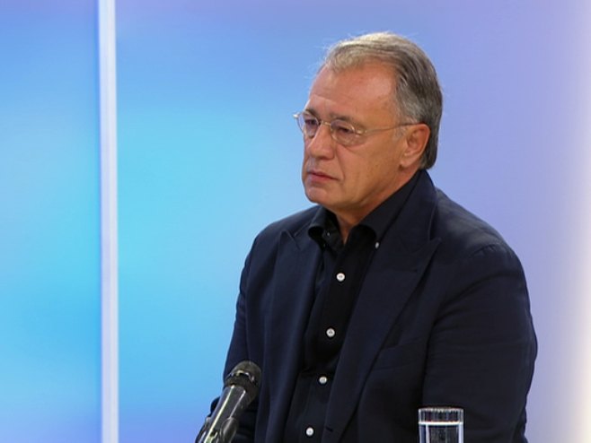 ПЕРОВИЋ О СРАМНИМ ПОТЕЗИМА ЗАПАДА: Санкције – још један покушај да Додика направе „токсичним“