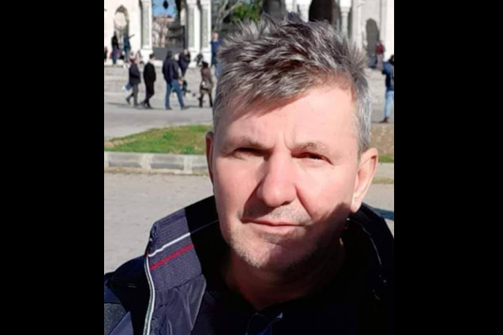 „NE MOGU DA VJERUJEM DA JE ČOVJEK S PLASTIČNIM KUKOM USPIO POBJEĆI“ Porodica žrtve nudi nagradu za informaciju o lokaciji odbjeglog pedofila