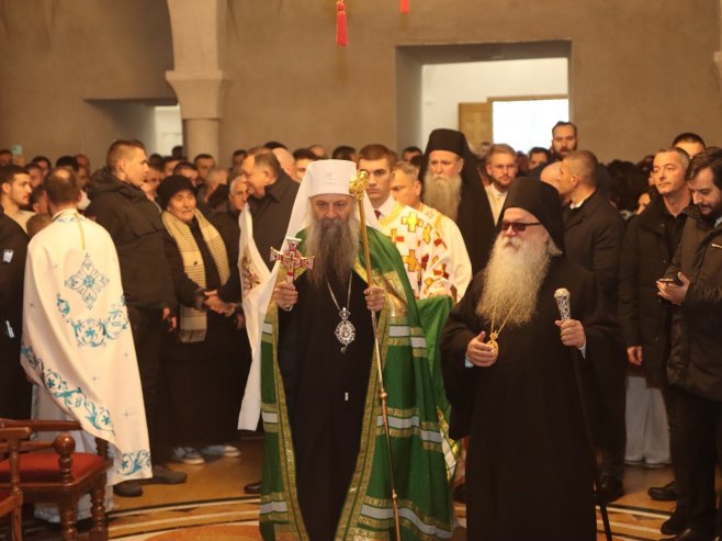 KUM PREDSJEDNIK SRPSKE: Patrijarh Porfirije osveštao Hram Svetog Save u Foči