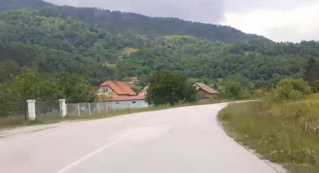 SRBI U FBiH NEMAJU MIRA: Provalnici pokušali da obiju kuću starice u selu kod Vozuće