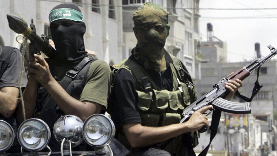 ТРАЖЕ ДА СЕ ИЗРАЕЛ ПОВУЧЕ У ПОТПУНОСТИ: Хамас одбио приједлог за прекид ватре