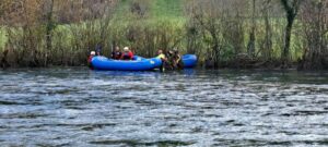 SPASIOCI NA TERENU: U toku potraga za nestalom ženom iz Ribnika, uključeni i čamci i dronovi