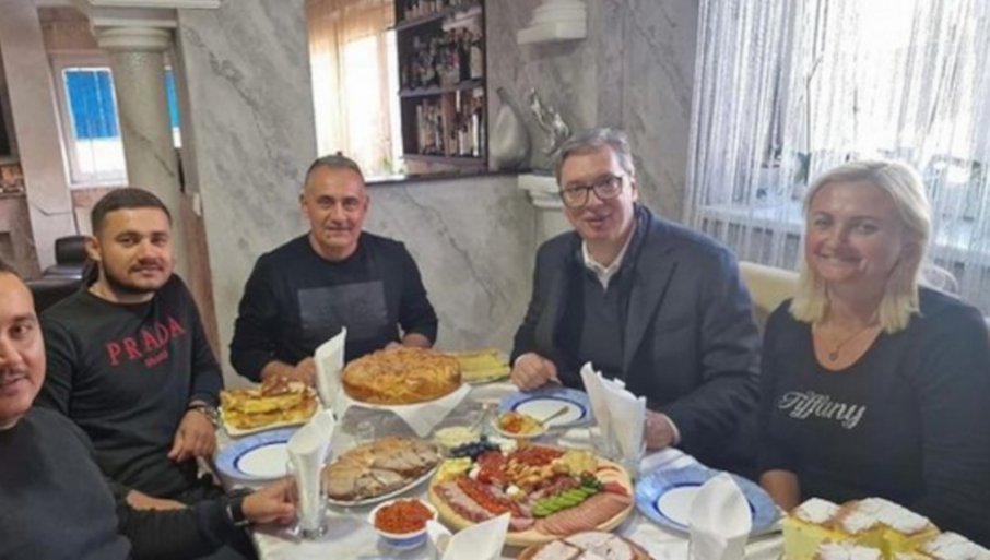 IZ AUSTRIJE SE VRATILI U SRBIJU: Vučić kod porodice Nikolić u Smederevu – „Hvala na toplom dočeku“ (FOTO)