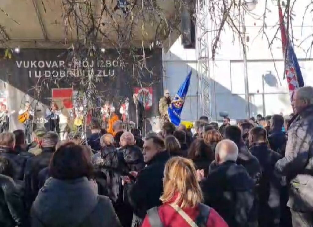 POLICIJA ISTRAŽUJE SLUČAJ: Evo ko je u Vukovaru uzvikivao „Za dom spremni“