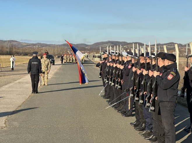900 POLICAJACA NA ZADATKU: Pripadnici MUP-a Srpske se spremaju za svečani defile povodom Dana Republike