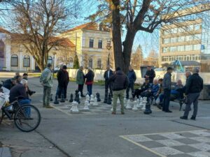 BANJALUČANIN OD 95 GODINA I DALJE RADI: Broj zaposlenih penzionera u Srpskoj obara rekorde