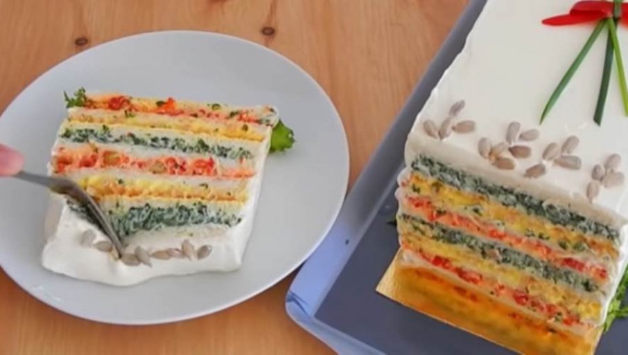SLANA NOVOGODIŠNJA TORTA: Ne peče se, a svi je jedu sa zadovoljstvom (VIDEO)