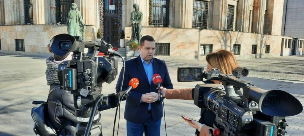 KOVAČEVIĆ: Unutrašnji dogovor je nabolji za BiH, nametanje stranaca vodi u propast