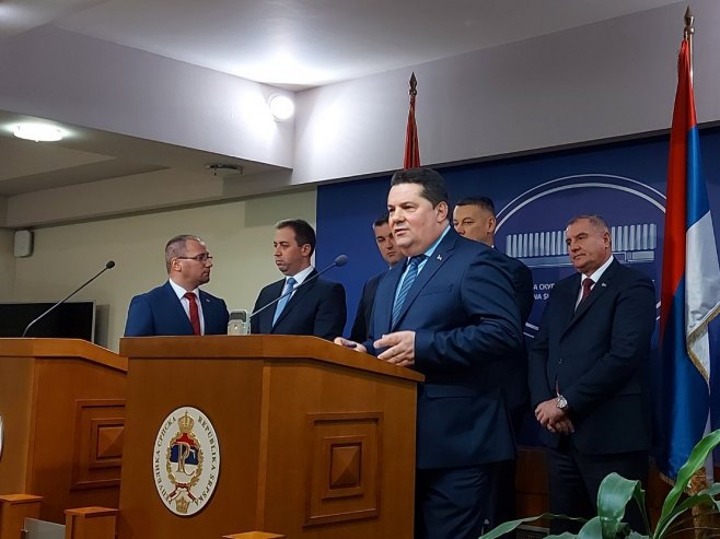 LIDERI STRANAKA USLAGLASILI STAVOVE: Srpska će donijeti sopstveni Izborni zakon