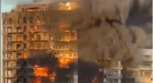 RASTE BROJ MRTVIH U VALENSIJI: Od zgrade ostala samo spaljena ljuštura