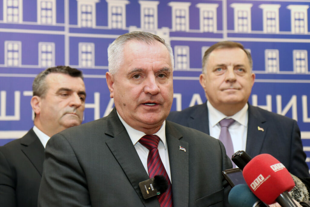 ВИШКОВИЋ САОПШТИО СЈАЈНЕ ВИЈЕСТИ: У току рад на пројектовању и обезбијеђивању средстава за брзи пут Бијељина-Подроманија