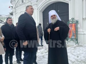 PREDSJEDNIK SRPSKE U KAZANJU: Dodik posjetio pravoslavni hram i džamiju (VIDEO)