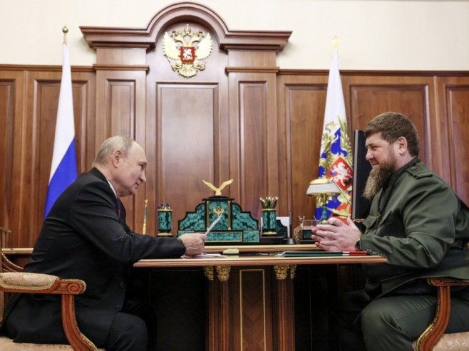 „ZA ZASLUGE PRED OTADŽBINOM“: Putin odlikovao Kadirova