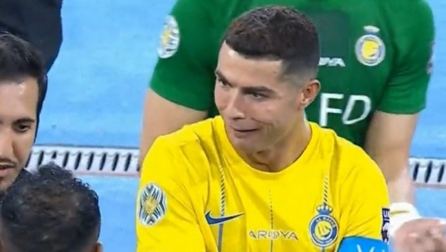 OTIŠLI MU ŽIVCI: Sramota! Evo šta je Kristijano Ronaldo uradio kada su mu navijači vikali „Mesi! Mesi!“ (VIDEO)