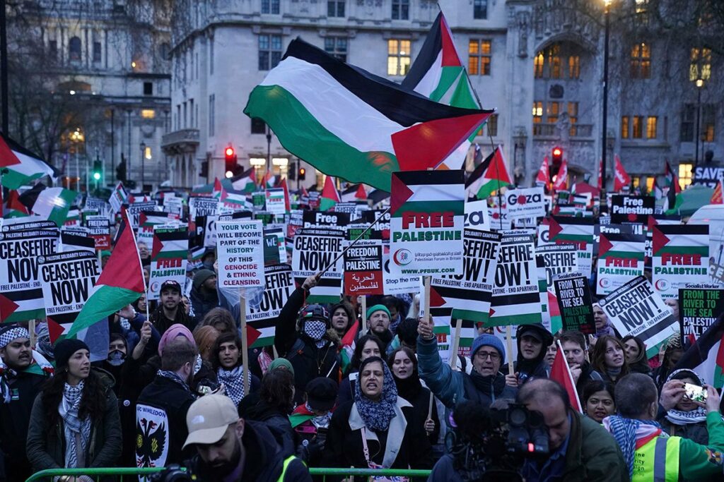 СПИСАК ДРЖАВА СВЕ ДУЖИ: Норвешка, Ирска и Шпанија признале палестинску државу