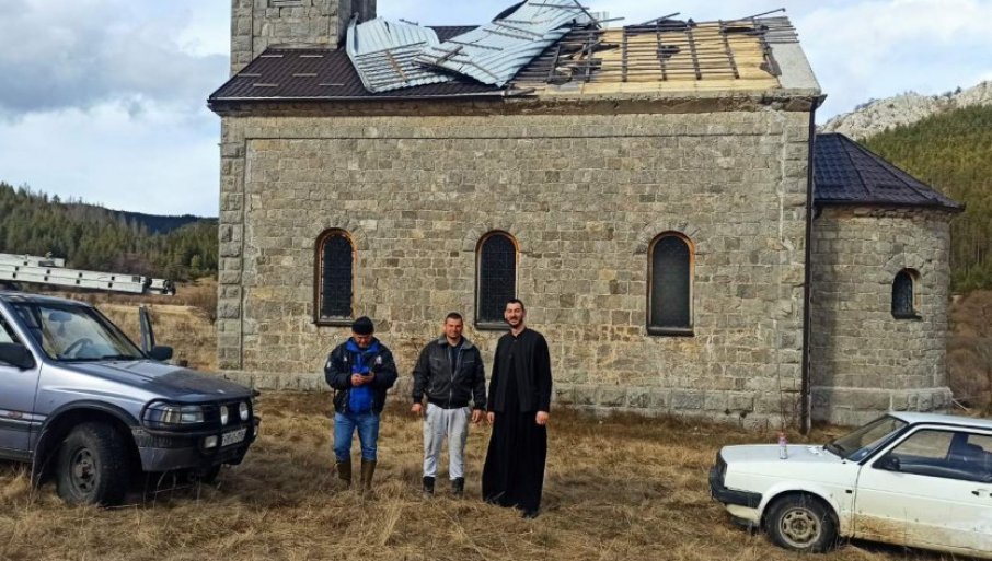 UTOČIŠTE TOKOM RATA: Saniran krov srpske svetinje u selu Preodac kod Bosanskog Grahova