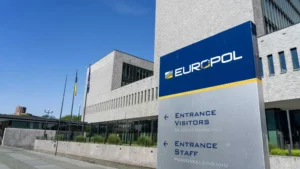 SKANDAL U HAGU: Nestali povjerljivi dosijei visokih zvaničnika Evropola