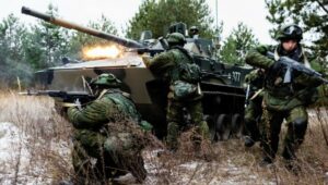 БИТКА ЗА ДОЊЕЦК: Украјинци се спремају за офанзиву на Часов Јар, гомилају се тенкови