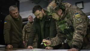 SIRSKI REZERVAMA KRPI RUPE NA FRONTU: Rusi artiljerijom i bombama neutrališu jedinice VSU