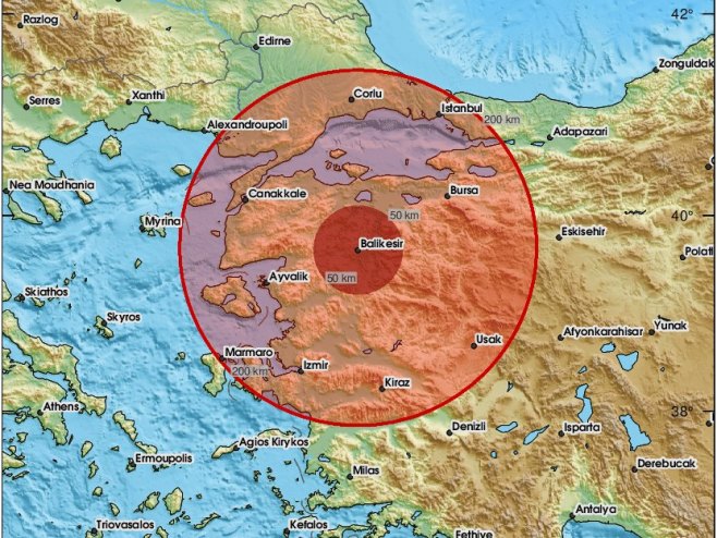 ТРЕСЛО СЕ 4,8 СТЕПЕНИ ПО РИХТЕРУ: Јак земљотрес погодио Турску (ФОТО)