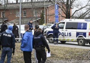 УЧЕНИК УБИЈЕН У ПУЦЊАВИ: Дјечак (13) ухапшен након што је отворио ватру у школи у Финској, двоје повријеђено