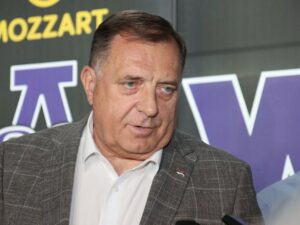 „SRPSKA JE TAKVO MJESTO“: Dodik pohvalio učesnike sa svjetskim i olimpijskim rekordima