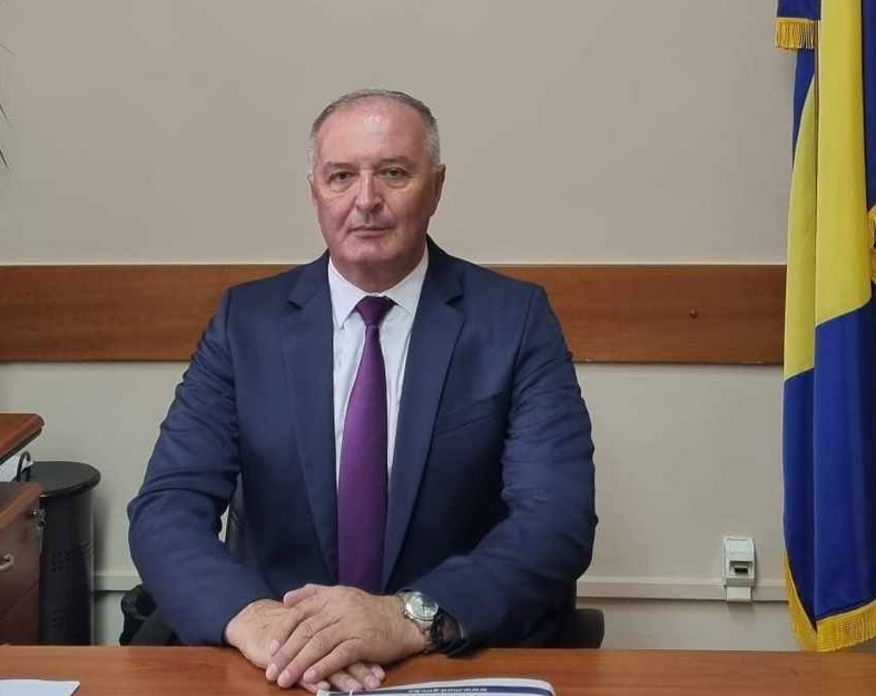 „HELEZ POSTAO SINONIM ZA GLUPOST“ Oštre reakcije iz Srpske na uvrede koje je ministar iz FBiH uputio Cvijanovićevoj