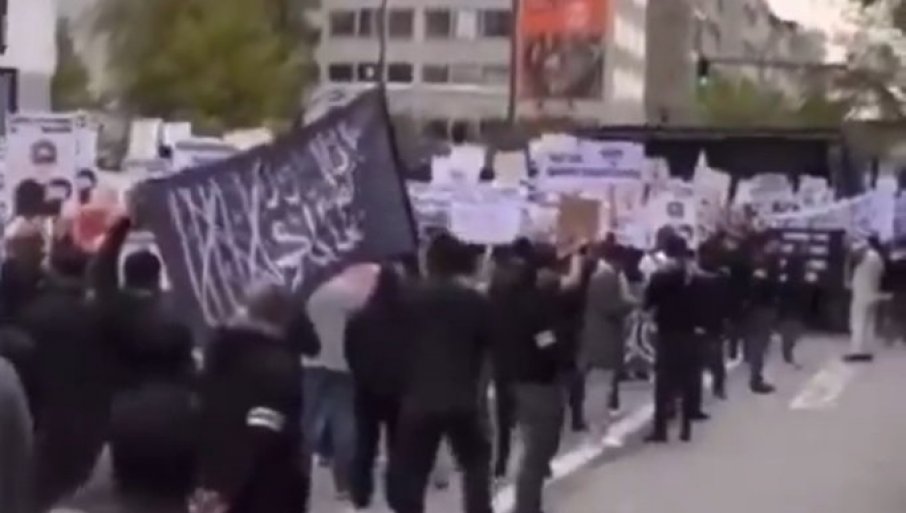 TRAŽE USPOSTAVLJANJE KALIFATA U NJEMAČKOJ: Odzvanja „Alahu akbar“ u Hamburgu (VIDEO)