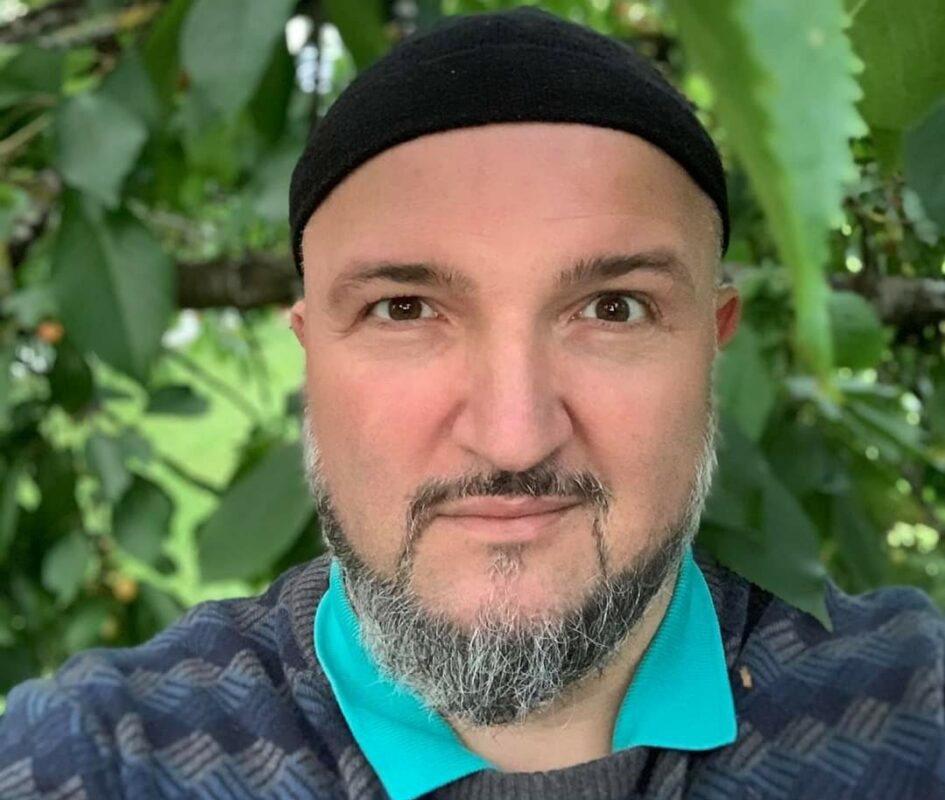 RADIKALNI ISLAMISTA PRIJETI NA MREŽAMA: Podignuta optužnica protiv Jasmina Mulahusića