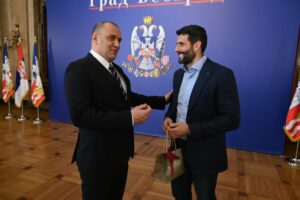 ПОДРШКА ВУЧИЋУ И ШАПИЋУ: Куваља поносан на сарадњу са Србијом