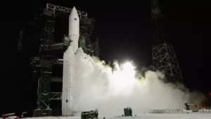 PRVI PUT U ISTORIJI: Lansirana raketa „Angara A5“ sa kosmodroma „Vostočni“ (VIDEO)