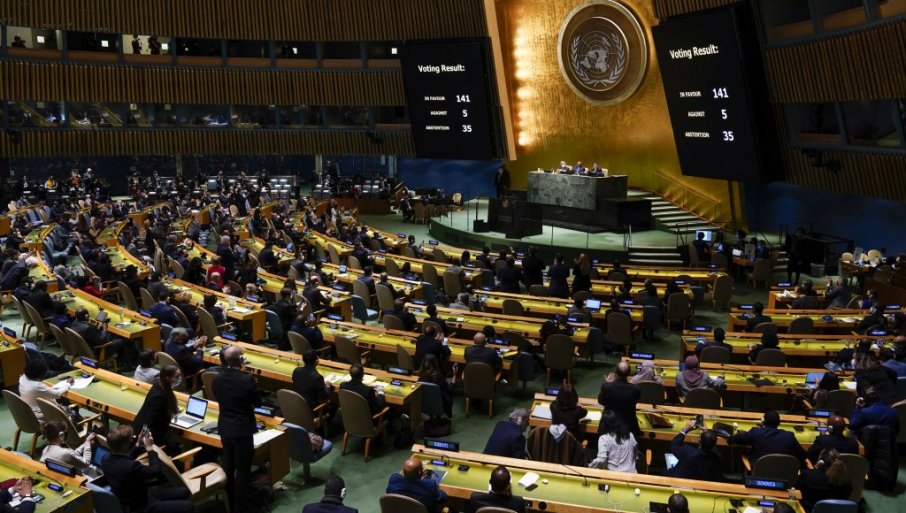 VUČIĆ OTKRIO: Evo kako će glasati najveći dio zemalja u UN za Rezoluciju o Srebrenici