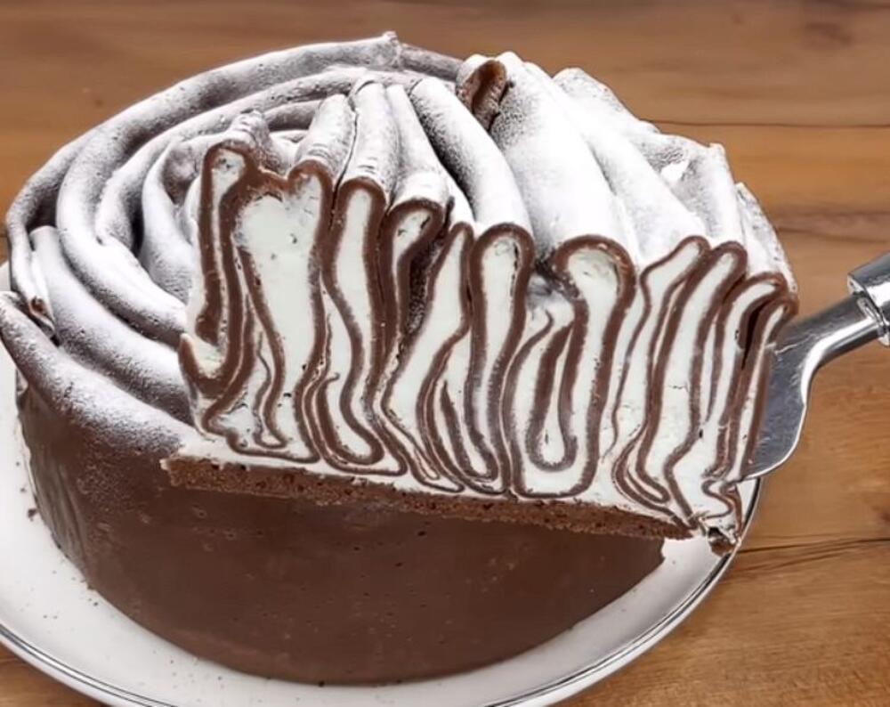 IDEALNA ZA VASKRS: Domaća torta od palačinki ljepša od bilo koje kupovne