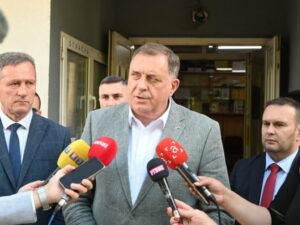 „BEZ OBZIRA DA LI TO SVIDJELA BOŠNJACIMA“ Dodik rekao da će podržati promjenu imena Srebrenice ako Skupština opštine tako odluči