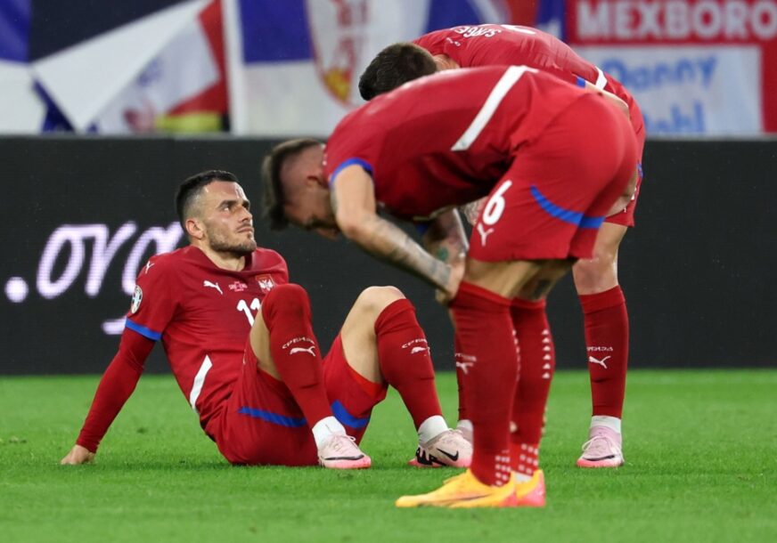 СРБИЈА НАСТАВЉА ЕУРО ОСЛАБЉЕНА: Један од најбољих фудбалера Србије завршио такмичење