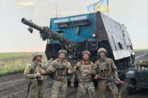ПРВИ ПУТ У РАТУ: Украјинци заробили руску „корњачу“ (ВИДЕО)
