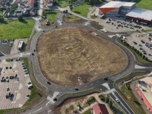 NAJVEĆA U REGIONU: U Gradišci otvorena kružna raskrsnica „Jabuka“ od 16.000 kvadrata