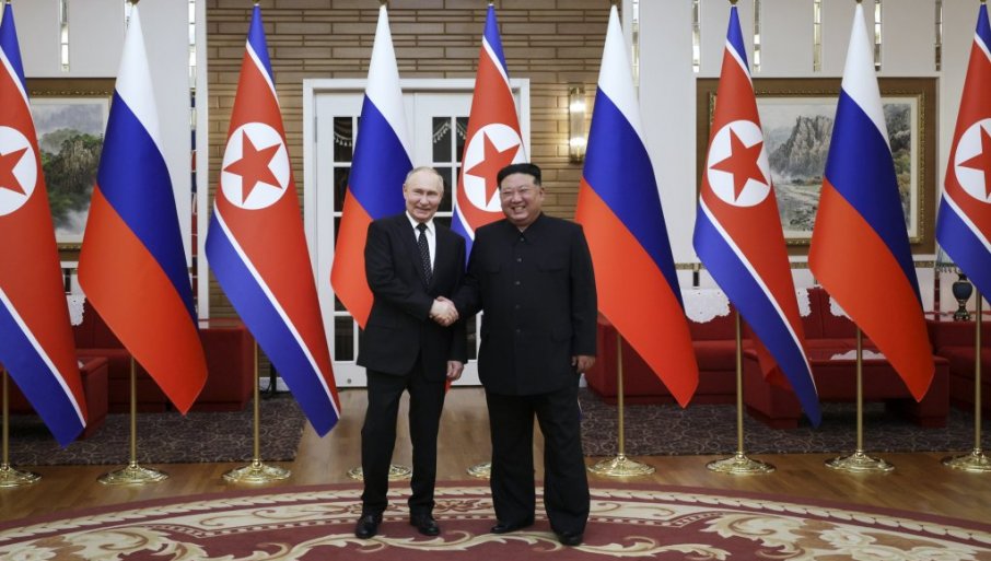 САСТАЛИ СЕ ПУТИН И КИМ ЏОНГ: Руски предсједник „одријешио кесу“, вриједан поклон за сјевернокорејског лидера (ФОТО)