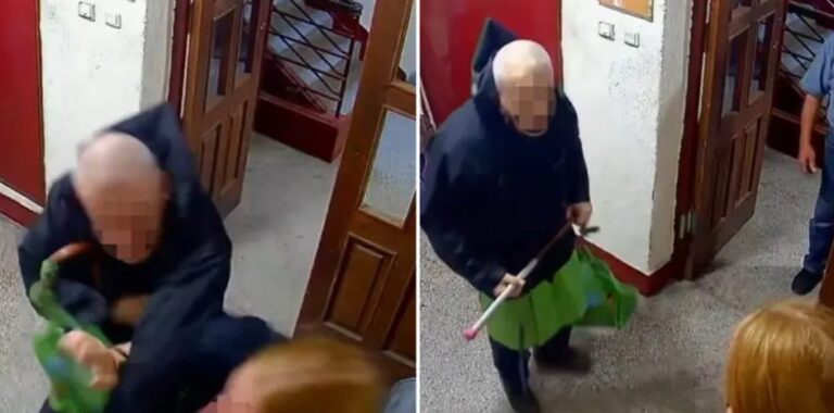JEZVIV SNIMAK: Starac tuče tinejdžera u hodniku zgrade, šutira ga i udara pesnicama (VIDEO)